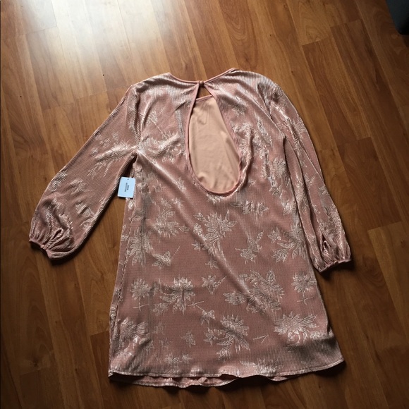 NWT! Urban Outfitters Rose Gold Floral Mini Dress! - Picture 7 of 8